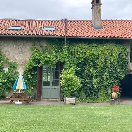 Sever Des Pyrenees Bed & Breakfast *